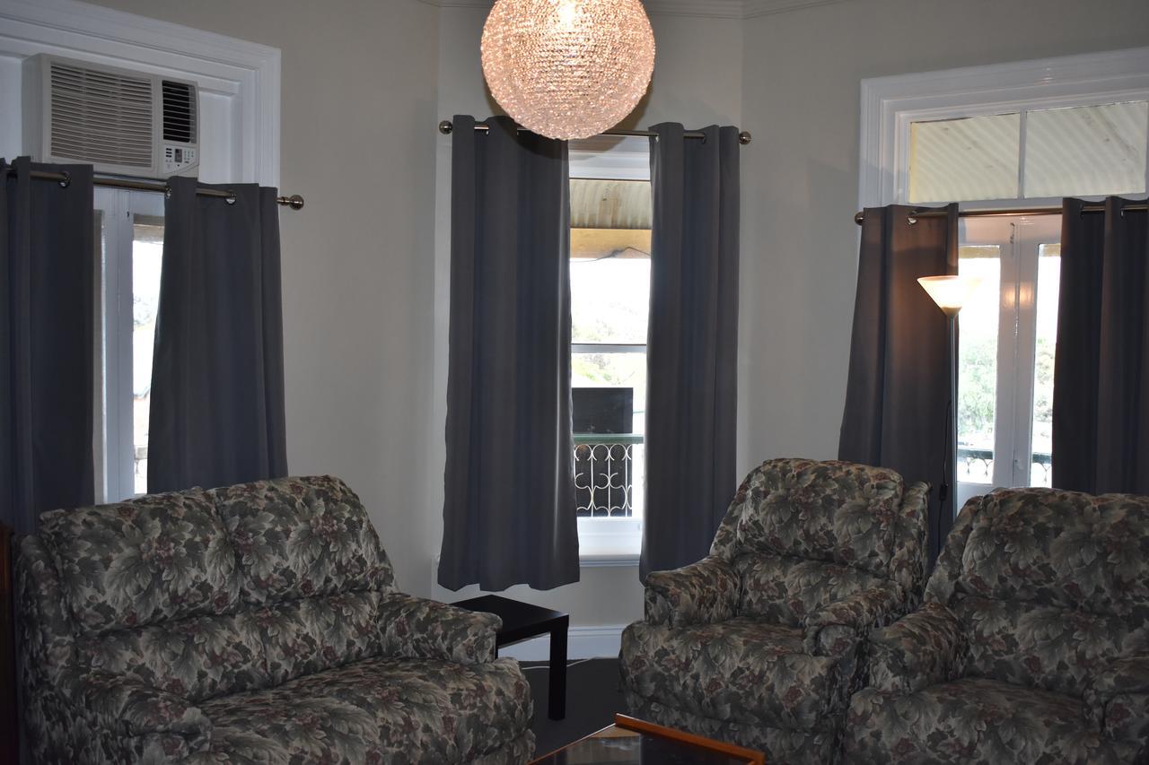 Blyth Hotel Buitenkant foto